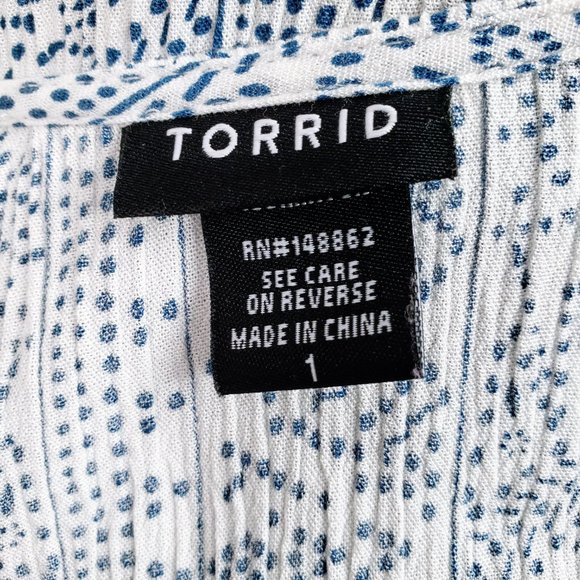 Torrid Gauze Cold Shoulder Top Women's Bell Quarter Sleeve Lace Accent Boho 1X - Picture 7 of 7